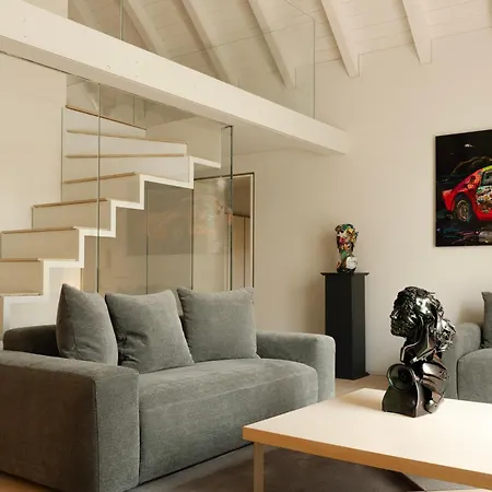 O Apartment